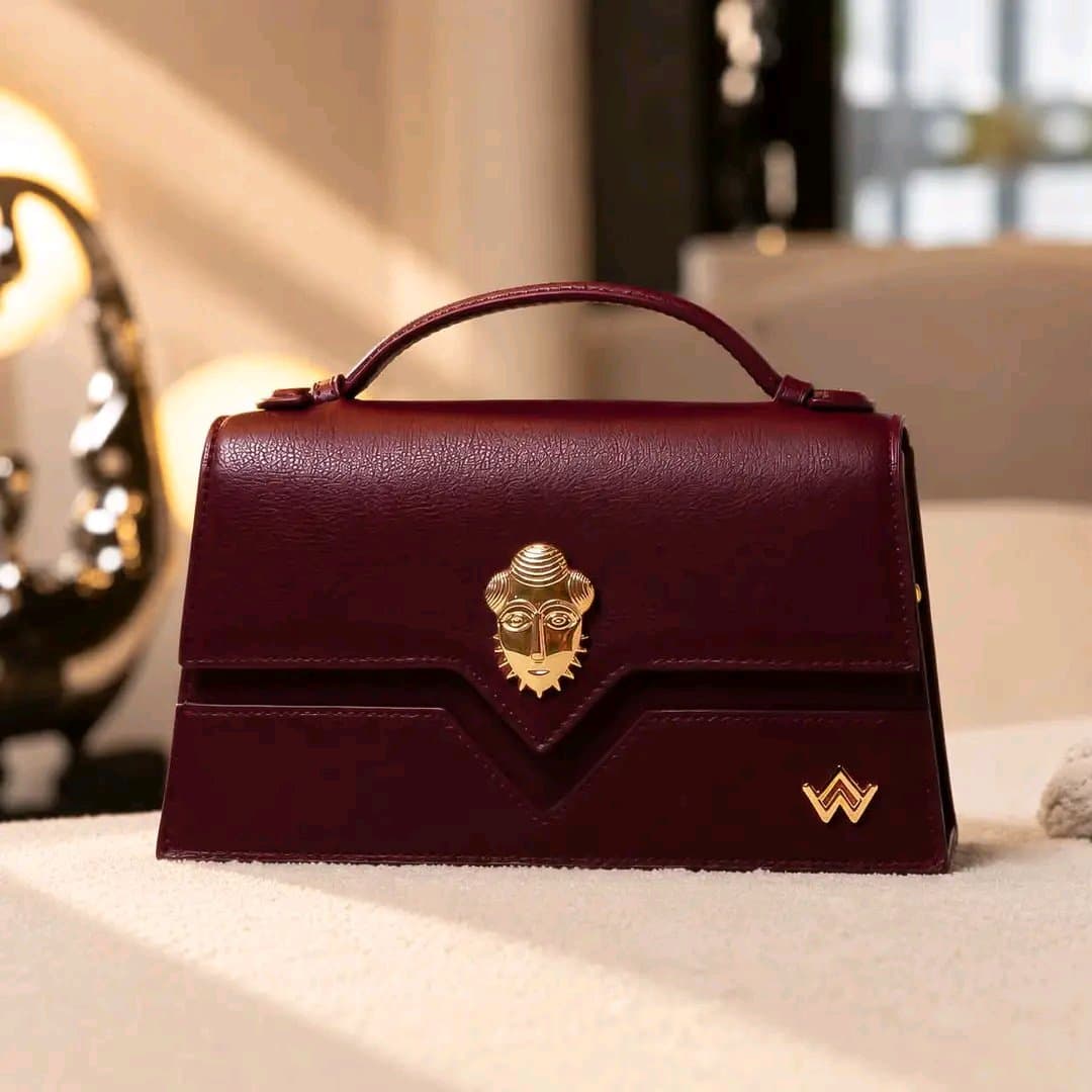 GRAND RETOUR DE NOS MINI AKAN CUIR LISSE